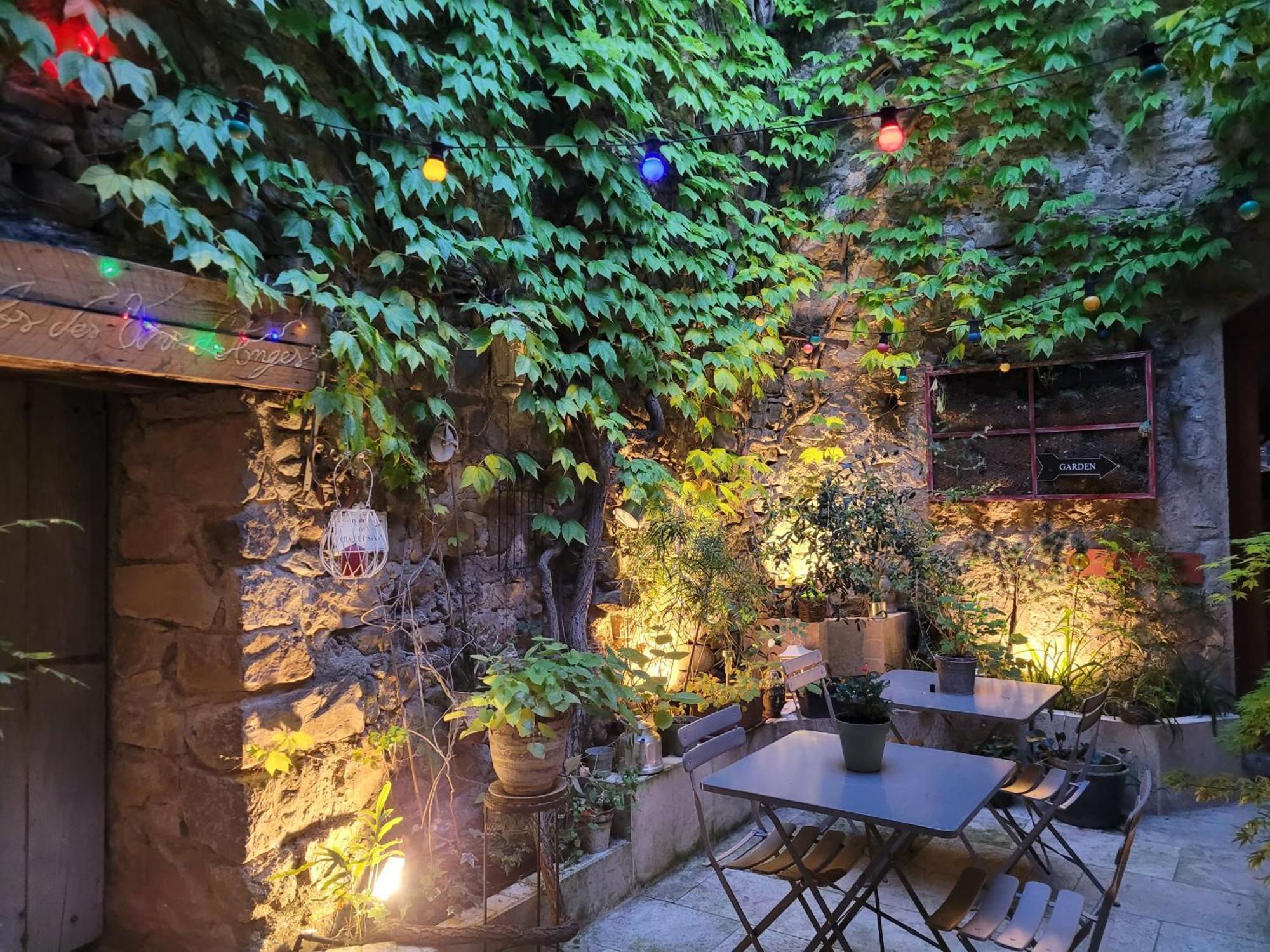 Chambres D Hotes Le Clos Des Vins D Anges Saint-Pierre-des-Champs ภายนอก รูปภาพ